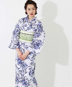 浴衣 | 【龍村美術きもの】白地に紺色の花と蔓文様